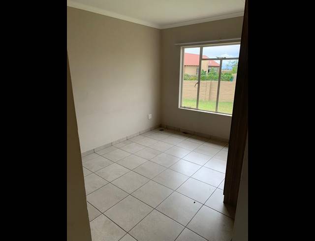 3 BEDROOM TOWNHOUSE FOR SALE IN WATERKLOOF